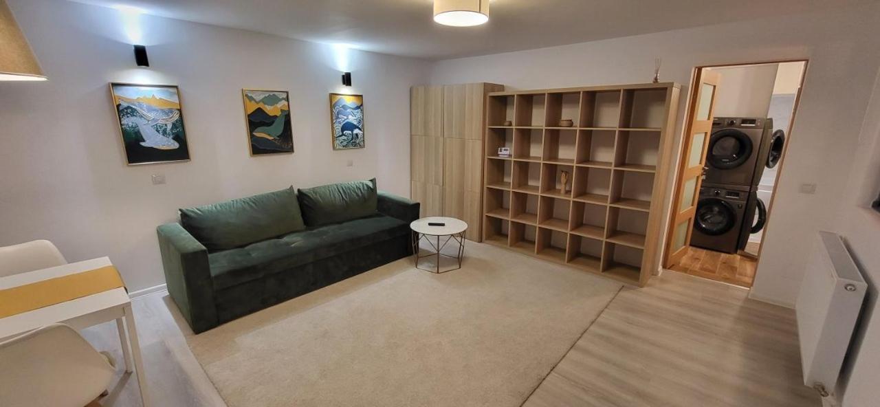 Cotroceni Accommodations Upstairs ブカレスト エクステリア 写真